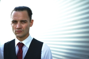 20150917_LuminoCity_tim-metal-wall           